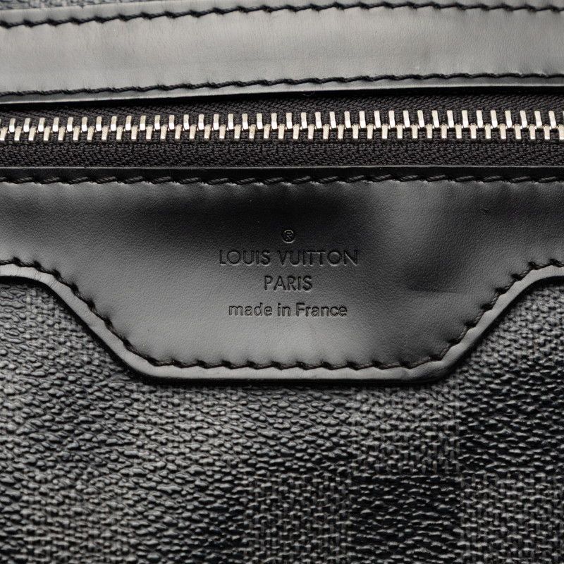 Louis Vuitton Damier Graphite Daniel MM Crossbody Shoulder Bag Black Leather — view 5