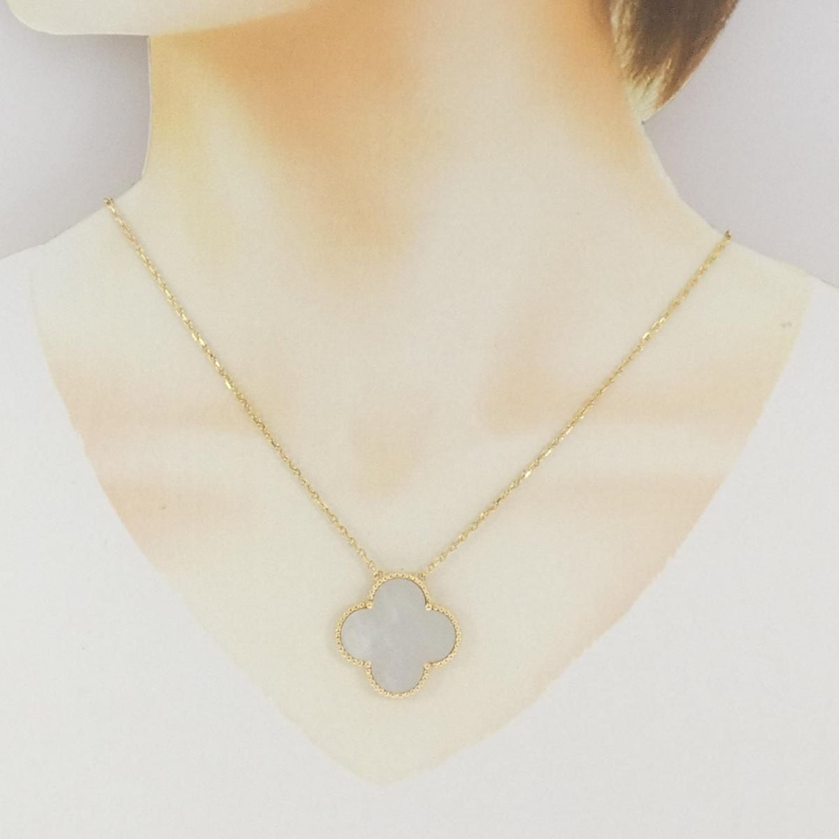 Van Cleef & Arpels Magic Alhambra Anniversary Limited Necklace — view 5