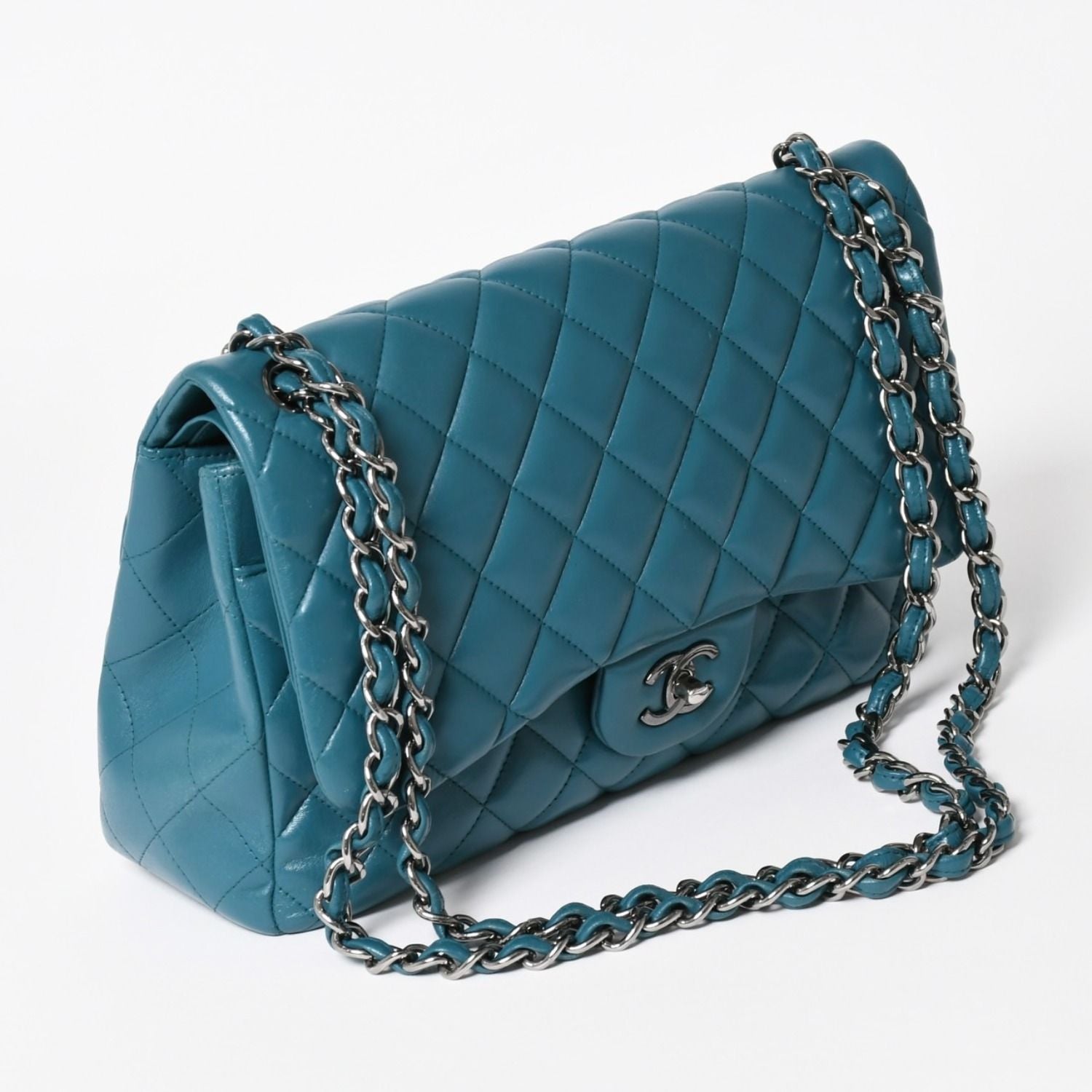 Chanel Maxi Quilted 30 Double Flap Chain Shoulder Bag CC Logo Lambskin Turquoise — view 3