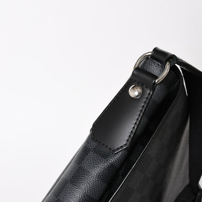 Louis Vuitton Daniel MM Shoulder Bag Damier Graphite Black Silver — view 4