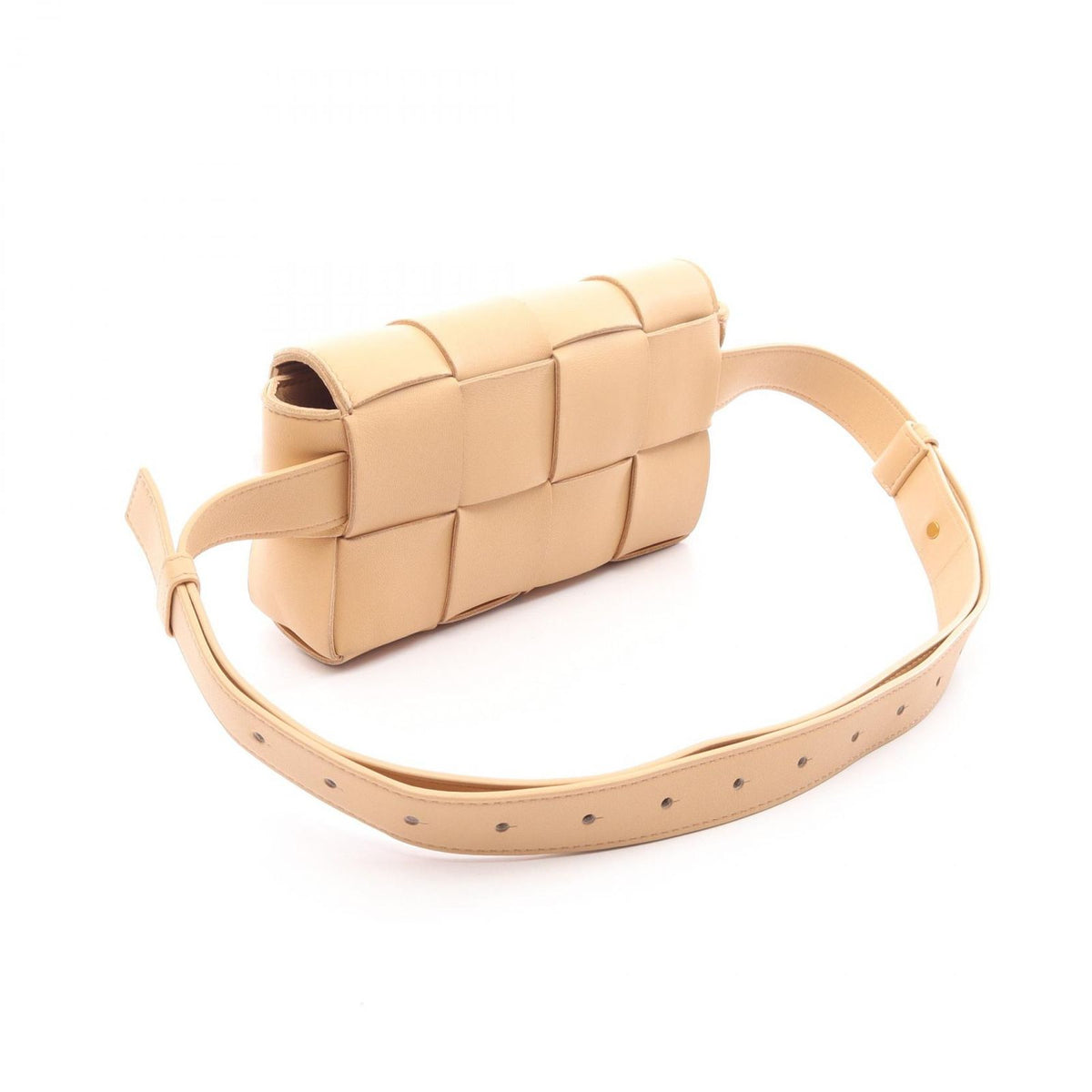 Bottega Veneta Waist Bag Cassette Maxi Intrecciato Beige Leather — view 2