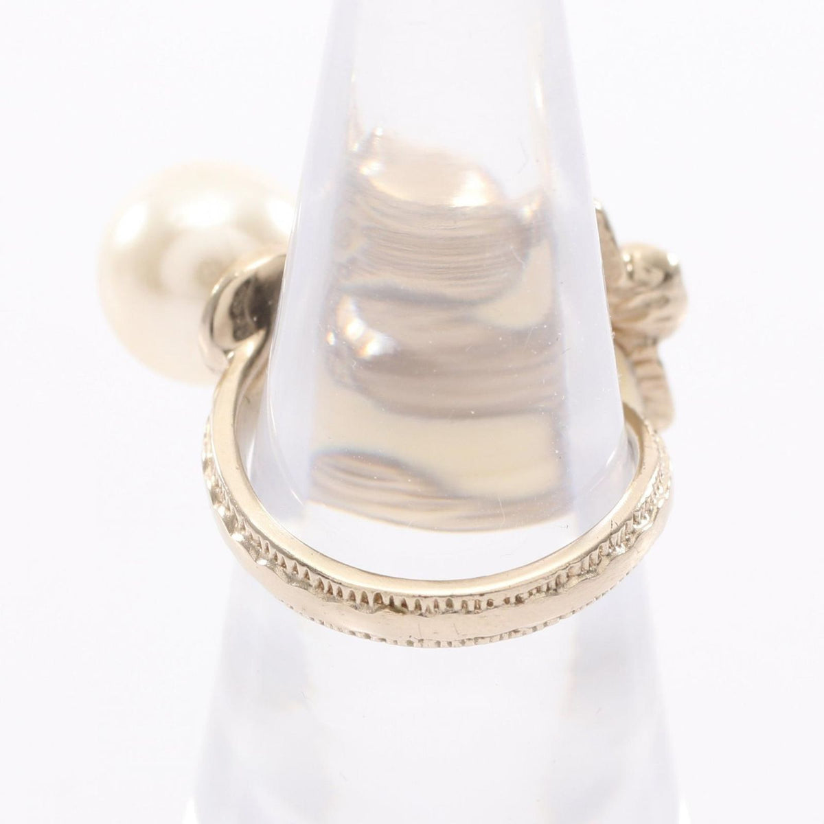 Chanel Ring CC Logo — view 3