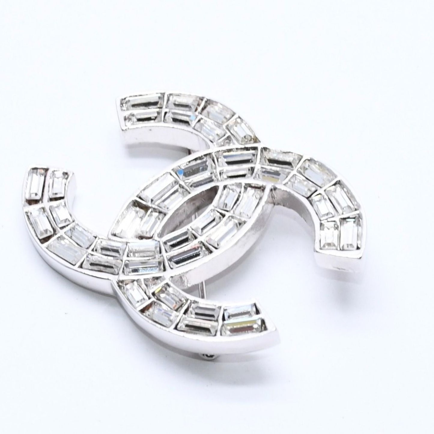 Chanel CC Logo Brooch 01 Metal Rhinestone Silver Clear — view 3