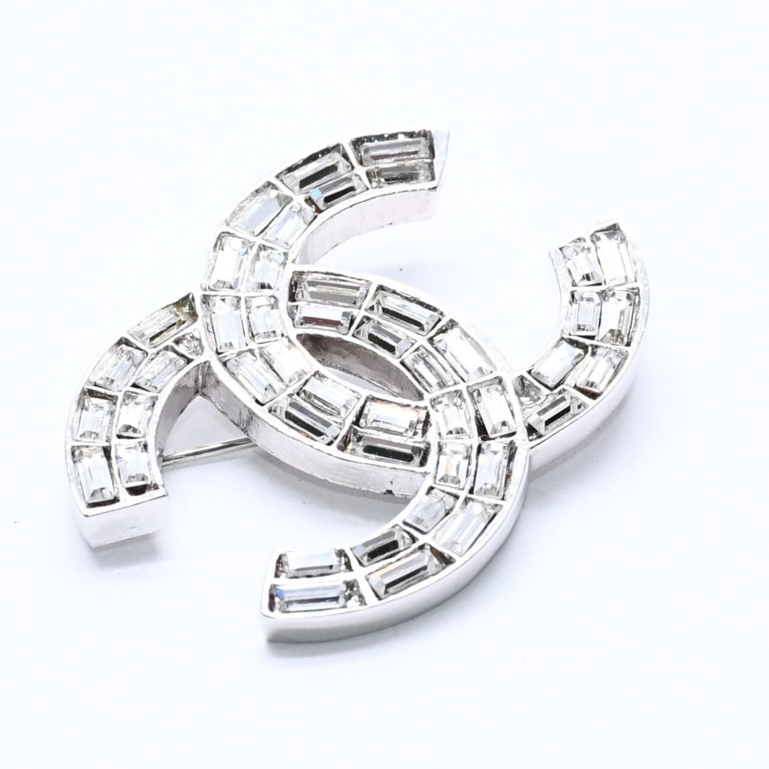 Chanel CC Logo Brooch 01 Metal Rhinestone Silver Clear — view 4