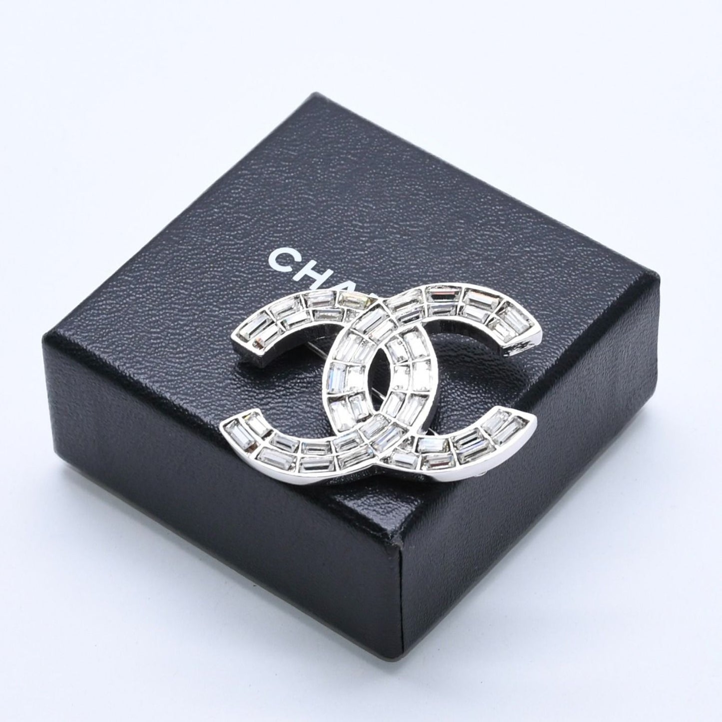 Chanel CC Logo Brooch 01 Metal Rhinestone Silver Clear