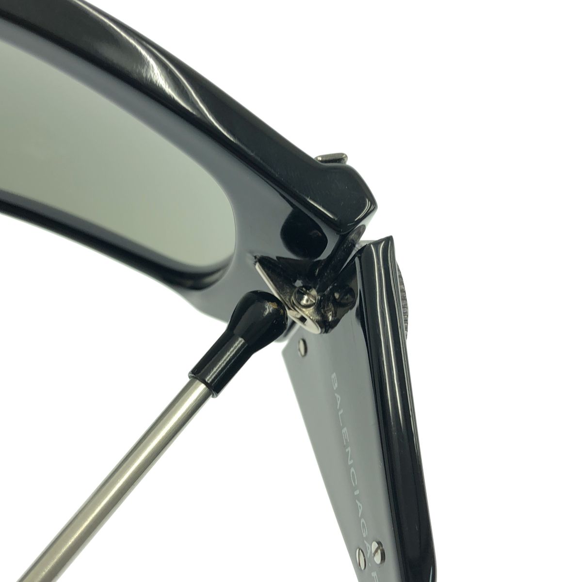 Balenciaga BB Logo Sunglasses Eyewear Black — view 8