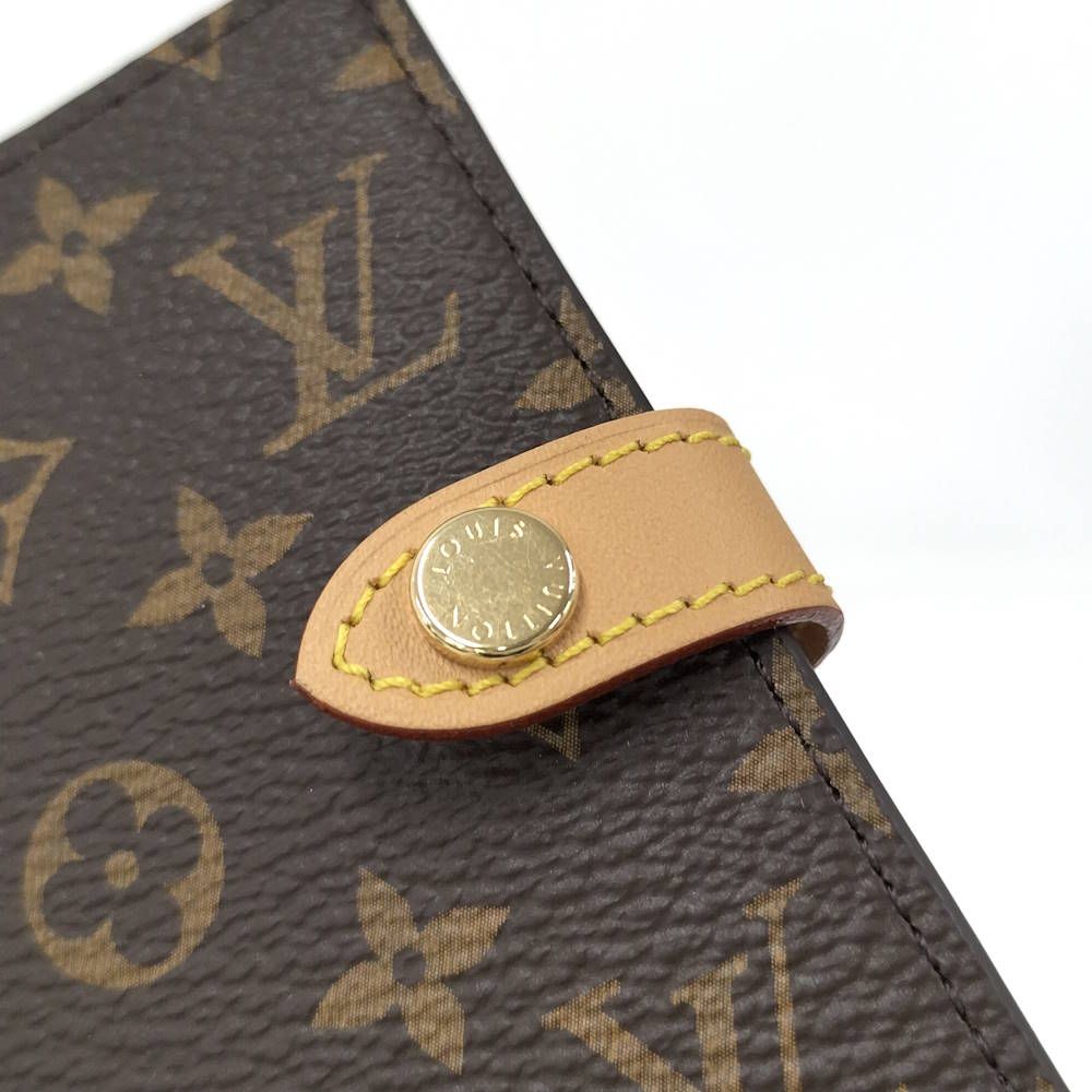 Louis Vuitton Mattifying Paper Case Monogram Shoulder Bag — view 6