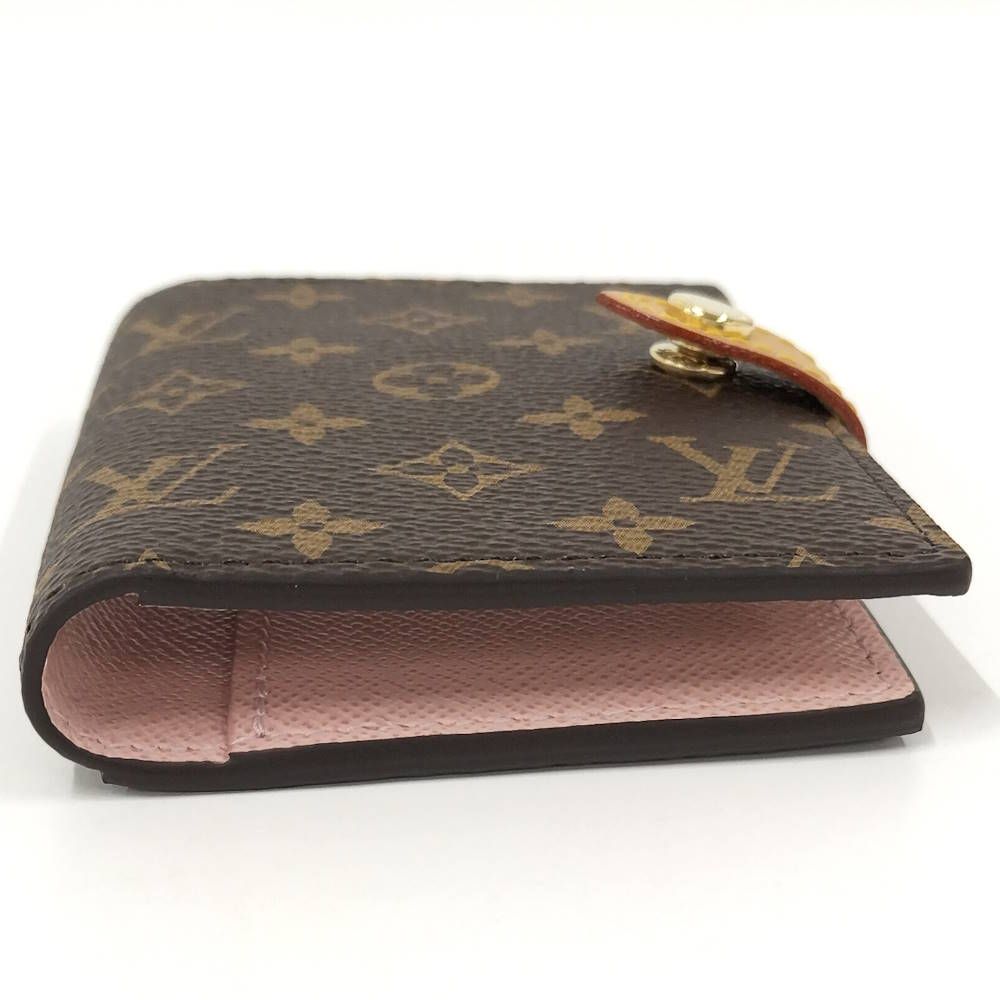 Louis Vuitton Mattifying Paper Case Monogram Shoulder Bag — view 5