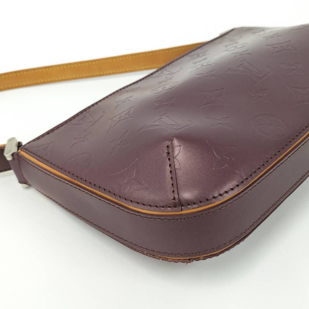 Louis Vuitton Shoulder Bag Fowler — view 3