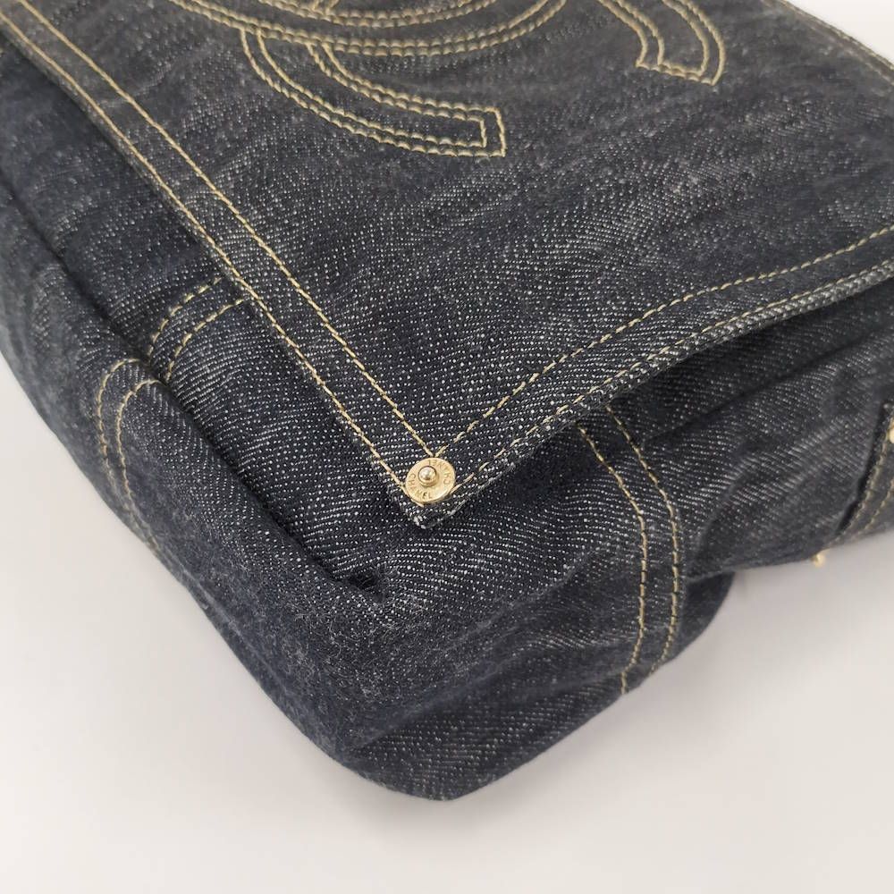 Chanel Sparkling Denim CC Logo Messenger Bag — view 5