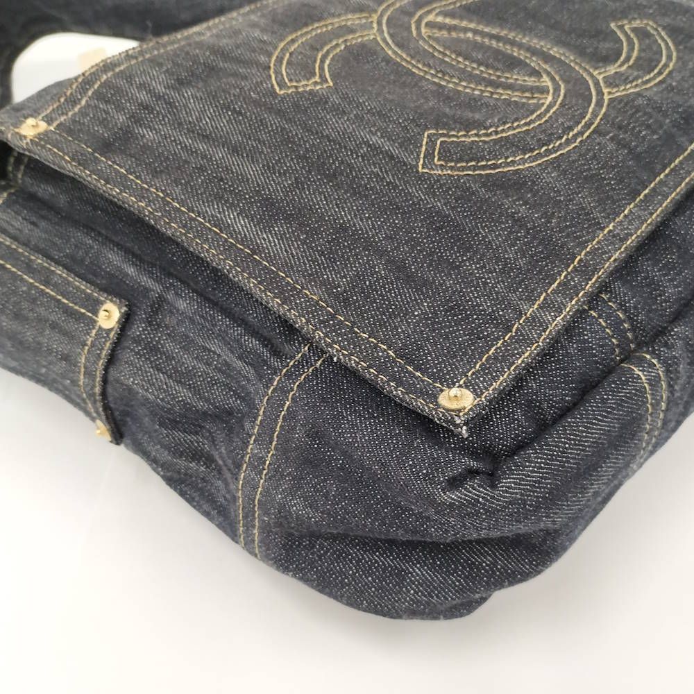 Chanel Sparkling Denim CC Logo Messenger Bag — view 3