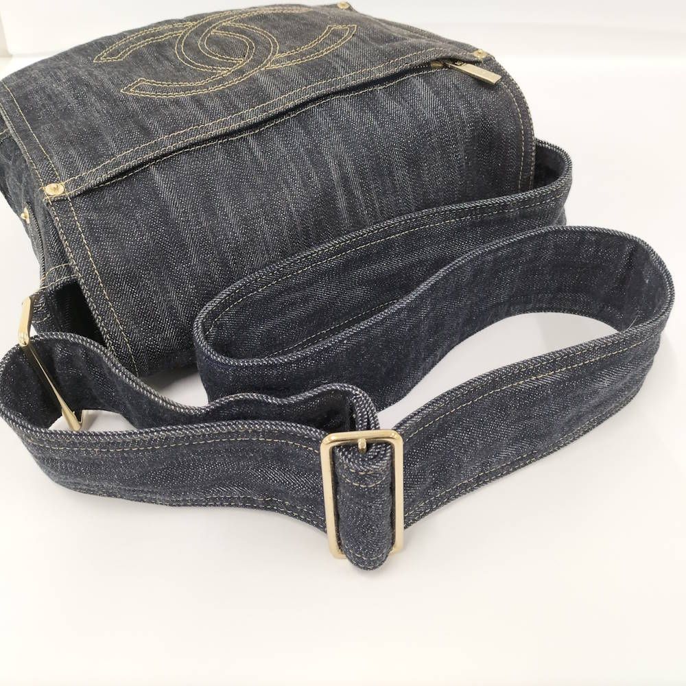 Chanel Sparkling Denim CC Logo Messenger Bag — view 6