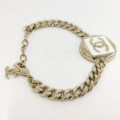 Chanel Bracelet CC Logo Plated Gold — view 2
