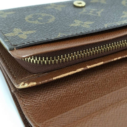 Louis Vuitton Bifold Wallet Porte-Monnaie Billets Tresor Monogram — view 7