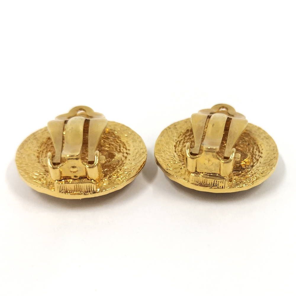 Chanel Earrings CC Logo Gold Plated — view 3