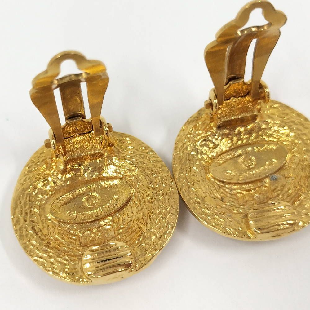 Chanel Earrings CC Logo Gold Plated — view 7