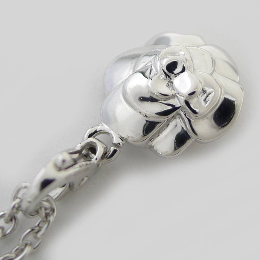 Chanel Camellia Necklace 18K White Gold — view 3