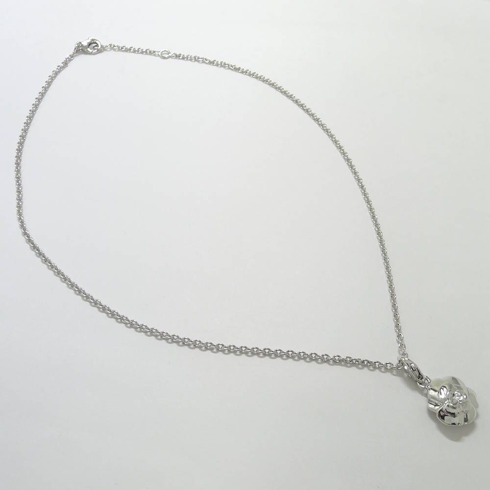 Chanel Camellia Necklace 18K White Gold — view 5
