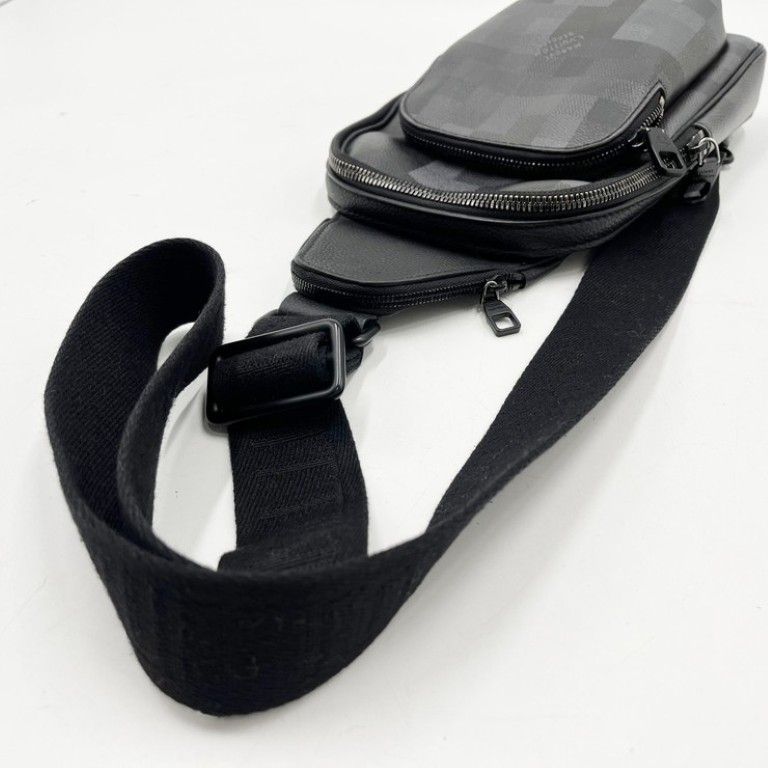 Louis Vuitton Belt Bag Avenue Black Damoflage Silver — view 6