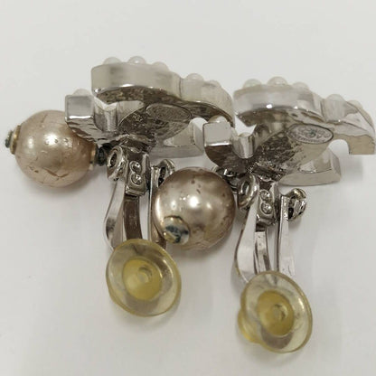 Chanel Earrings CC Pearl Plated Silver — view 3