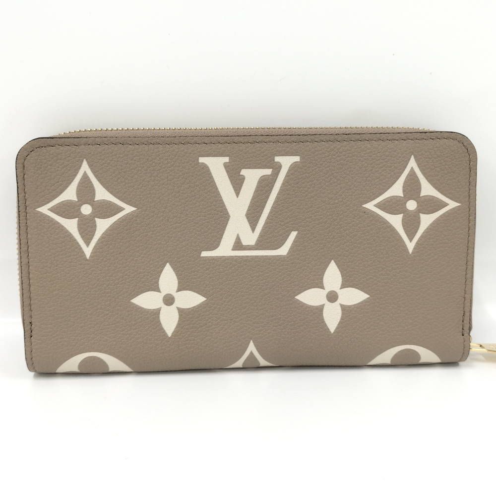 Louis Vuitton Zippy Wallet — view 3