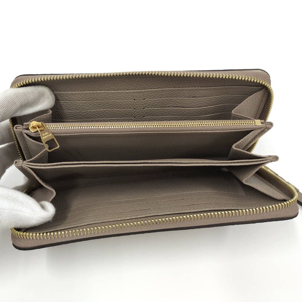 Louis Vuitton Zippy Wallet — view 2