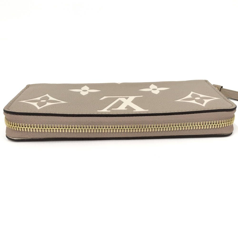 Louis Vuitton Zippy Wallet — view 7