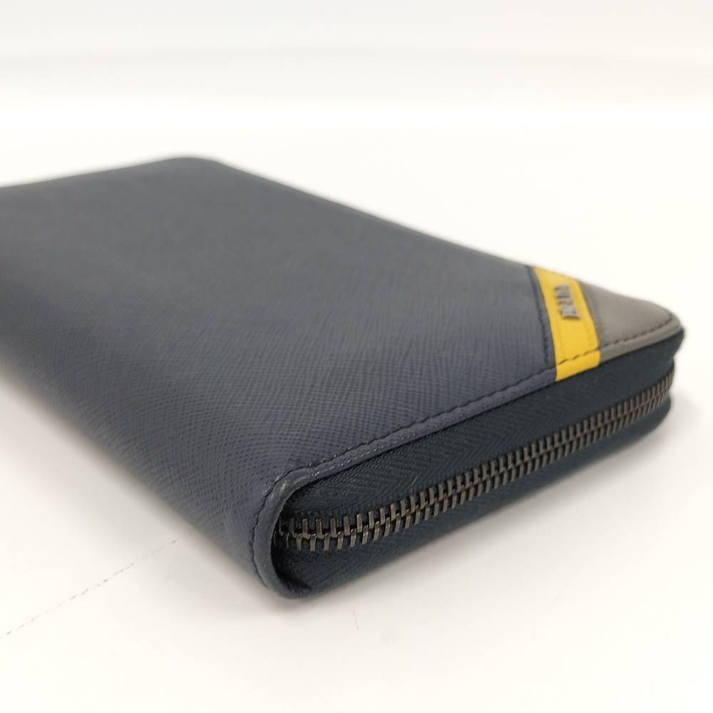 Prada Travel Wallet Saffiano — view 4