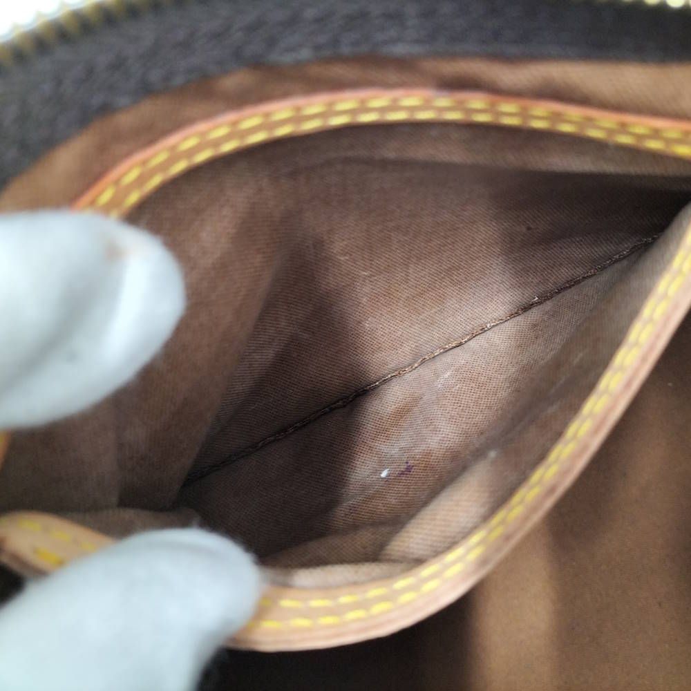 Louis Vuitton Speedy 40 Handbag Monogram — view 8