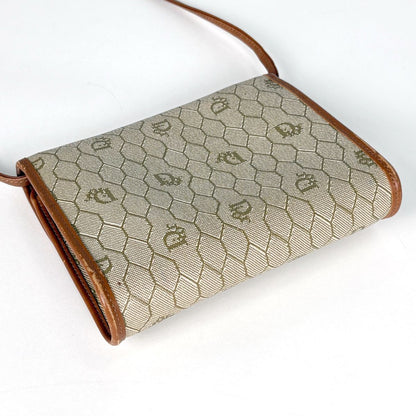 Dior Honeycomb Pattern Shoulder Bag Pochette Beige Brown — view 2