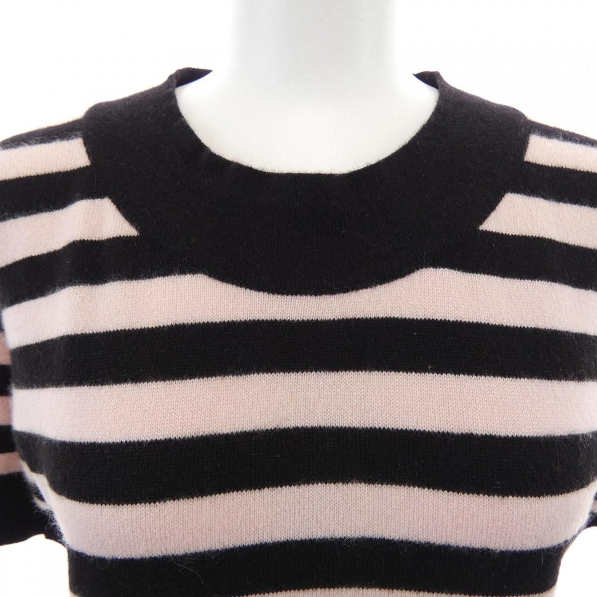 Chanel Vintage 97C Knit Sweater — view 5