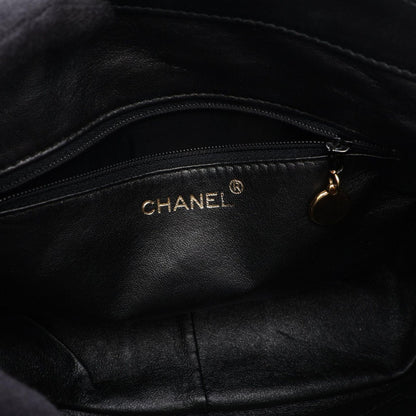 Chanel Shoulder Bag Quilted Black Lambskin — view 4