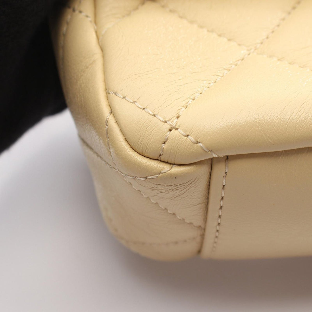 Chanel Shoulder Bag Mini Quilted Yellow Leather Mini Chain — view 6