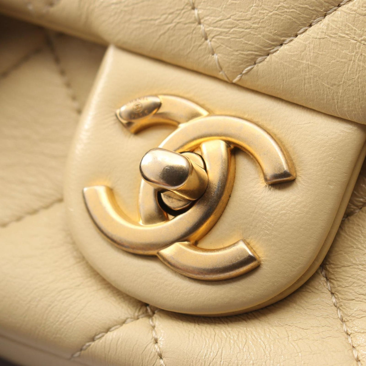 Chanel Shoulder Bag Mini Quilted Yellow Leather Mini Chain — view 7