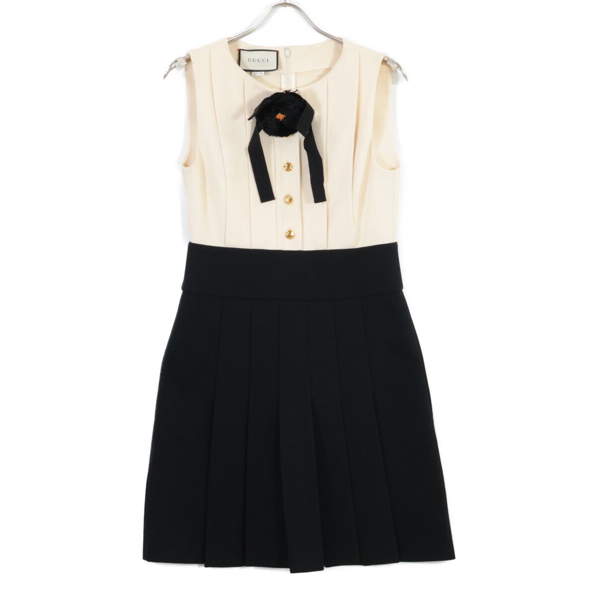 Gucci Corsage with Pleats Sleeveless