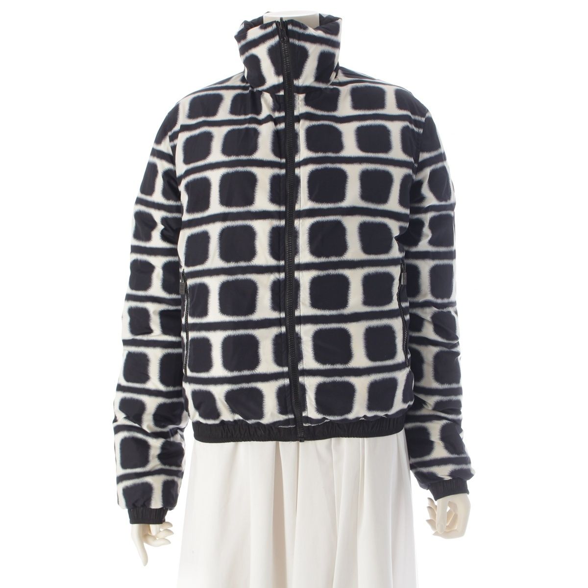 Chanel 07A Reversible Down Jacket Black White Navy 38