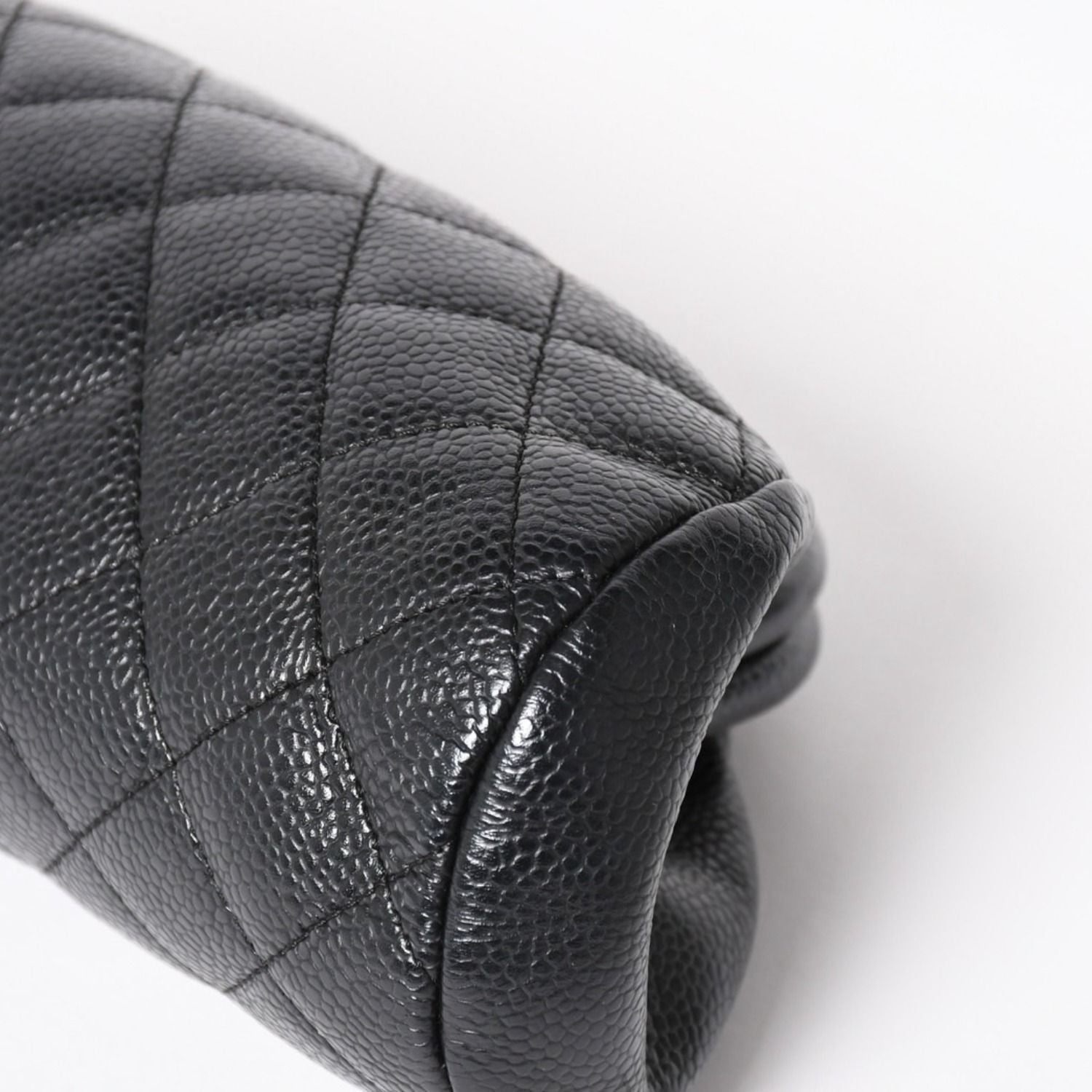 Chanel Timeless Classic Clutch CC Logo Caviar Leather Quilted Silver — view 6