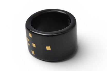 Chanel Ring Vintage CC Logo Black Gold — view 2