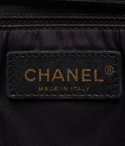 Chanel Shoulder Bag Crossbody Gold New Travel Line — view 5