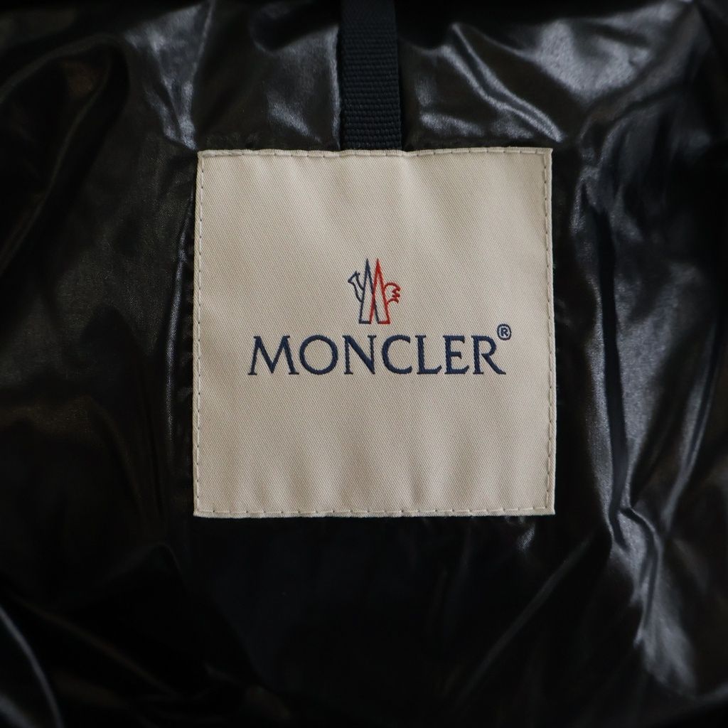 Moncler Logodec Down Jacket Faux Fur Cut Replacement Black — view 6