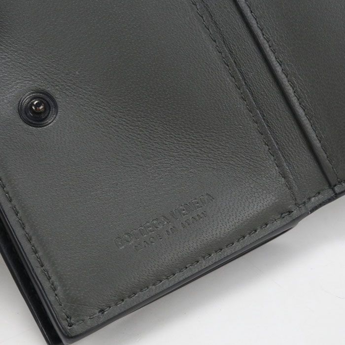 Bottega Veneta Trifold Wallet Lambskin — view 4