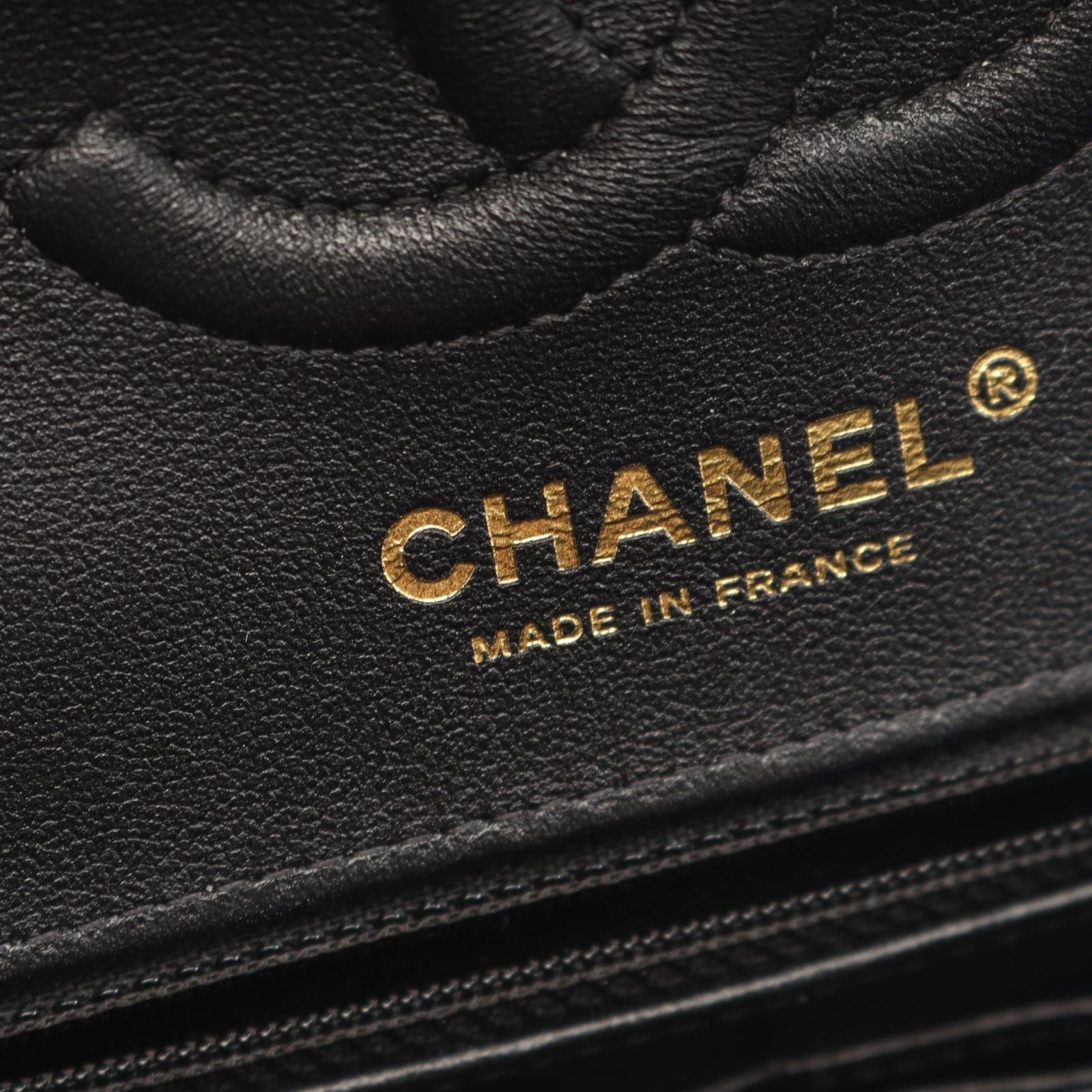 Chanel Shoulder Bag Double Flap Bicolor Black White Lambskin Chain — view 4