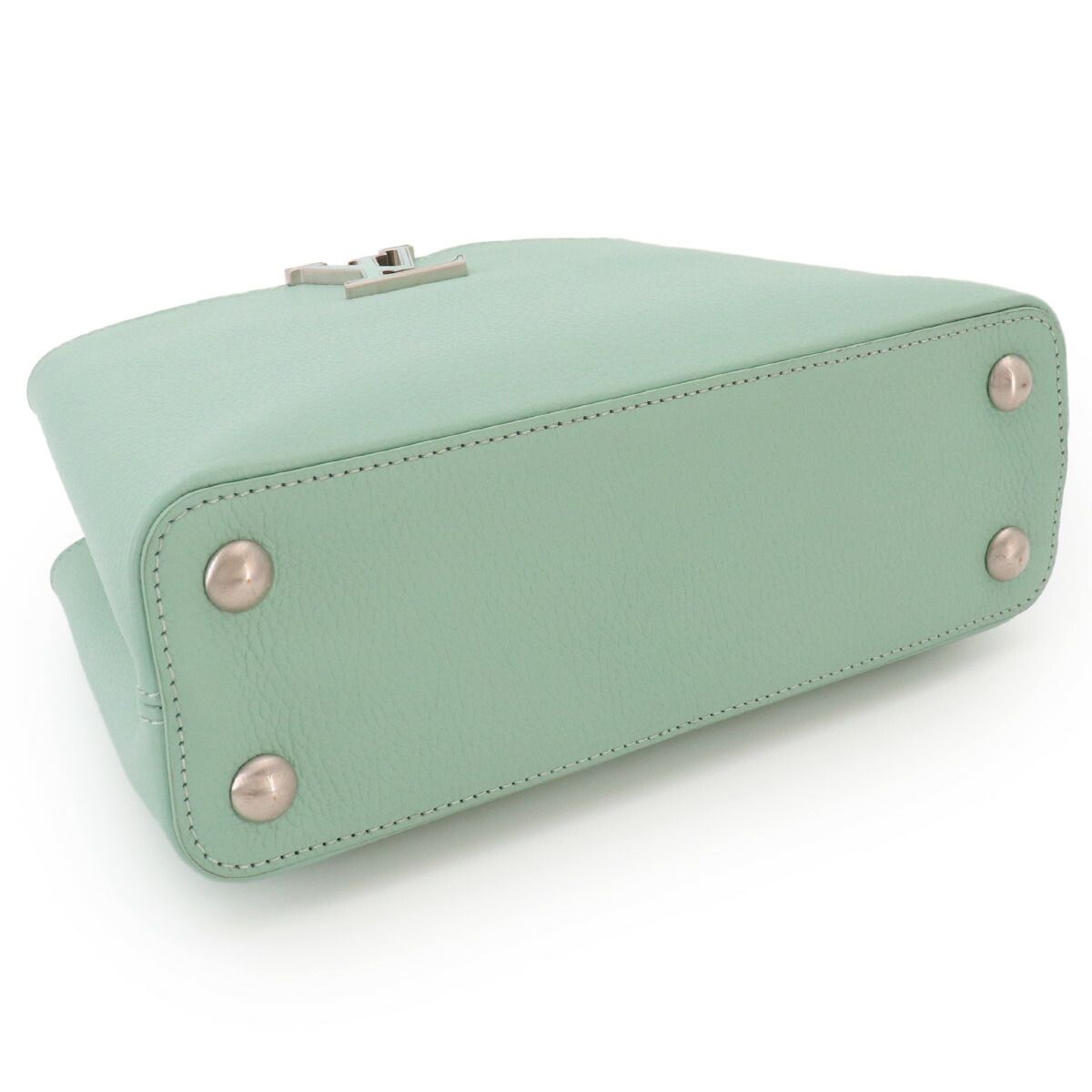 Louis Vuitton Capucines BB 2-Way Bag Taurillon Leather Light Green — view 5