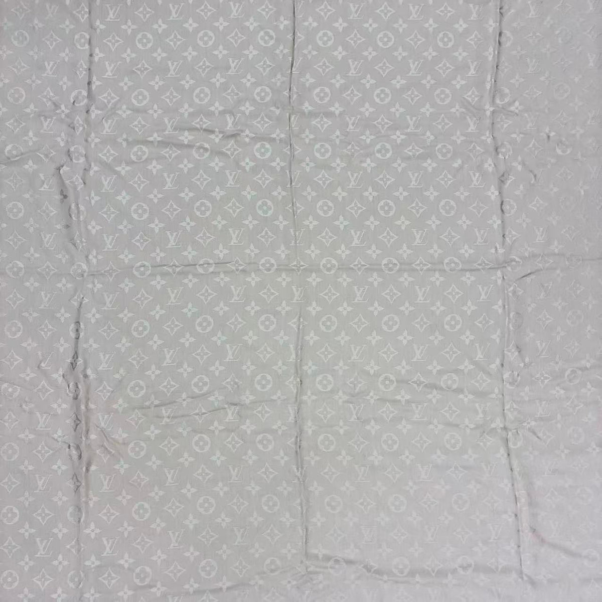 Louis Vuitton Silk Wool Scarf Monogram Beige — view 7