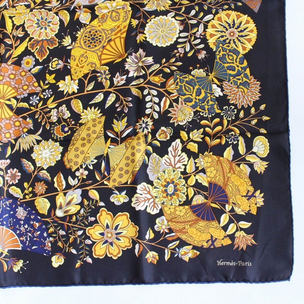 Hermes Carre 90 Scarf Flower Blooming Fabric Fan 100% Silk Black Pawn — view 5