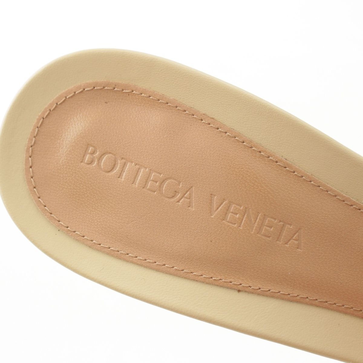 Bottega Veneta Leather Square Toe Sandals Beige — view 7