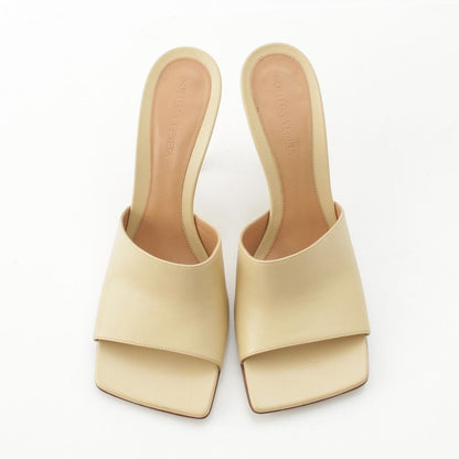 Bottega Veneta Leather Square Toe Sandals Beige — view 2
