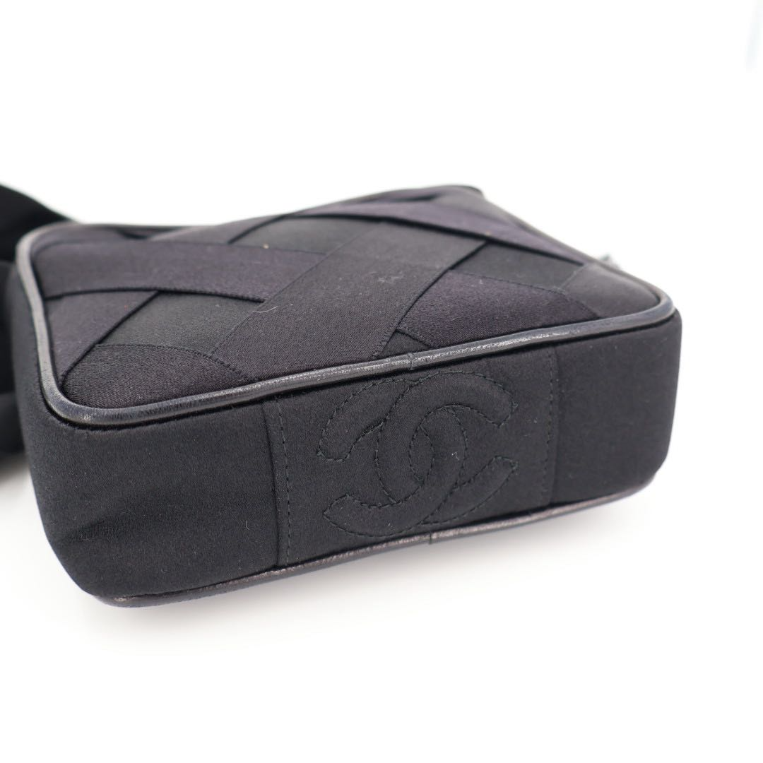 Chanel Satin Exterior Small — view 6