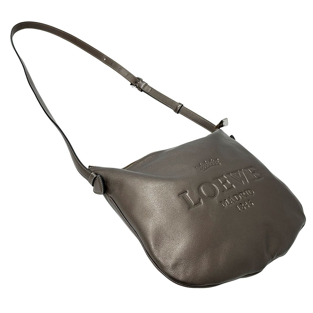 Loewe Shoulder Bag Heritage Leather Brown Metallic Logo — view 4