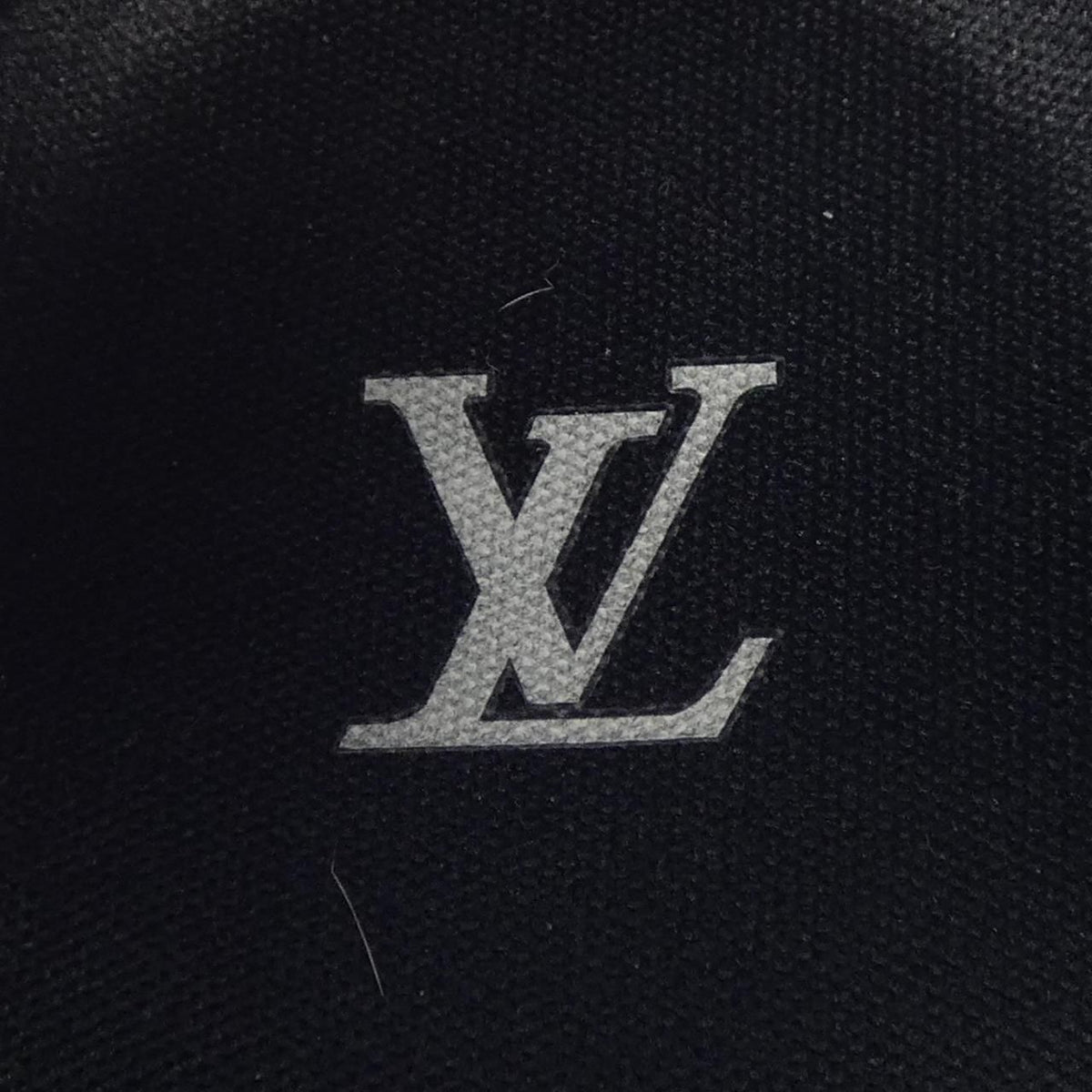 Louis Vuitton LV Trainers Sneakers — view 6